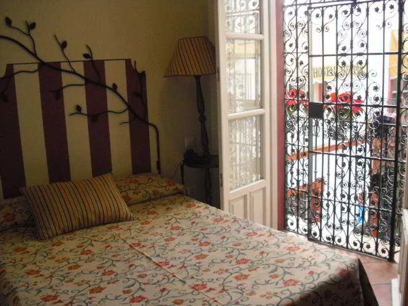 Guest house Hostal Callejon Del Agua Seville